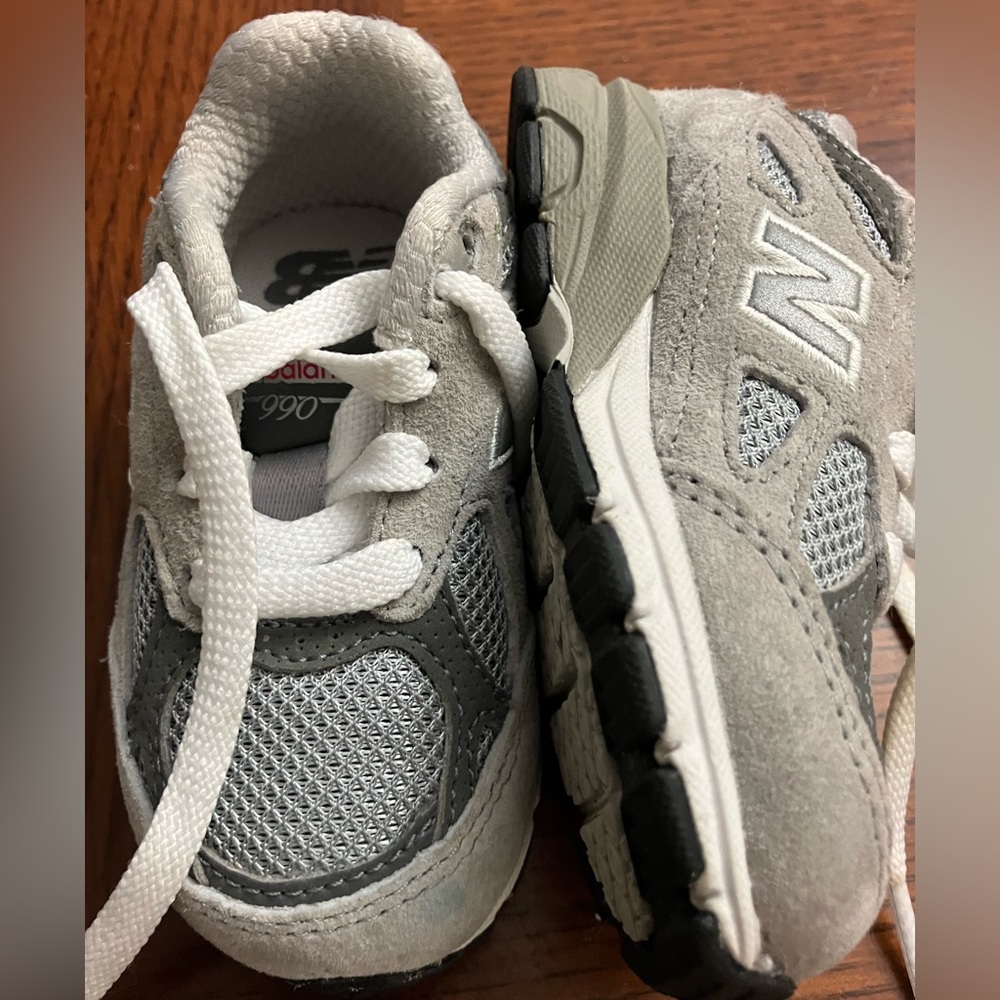 Gray new balance size 5